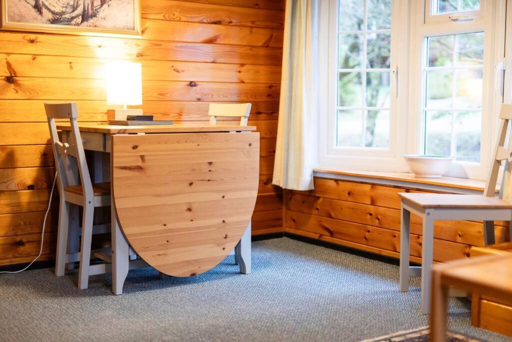 Cozy Norwegian Style Log Cabin In Rural Snowdonia - 2 Bedrooms & Parking By Seren Short Stays Ffestiniog Exteriör bild