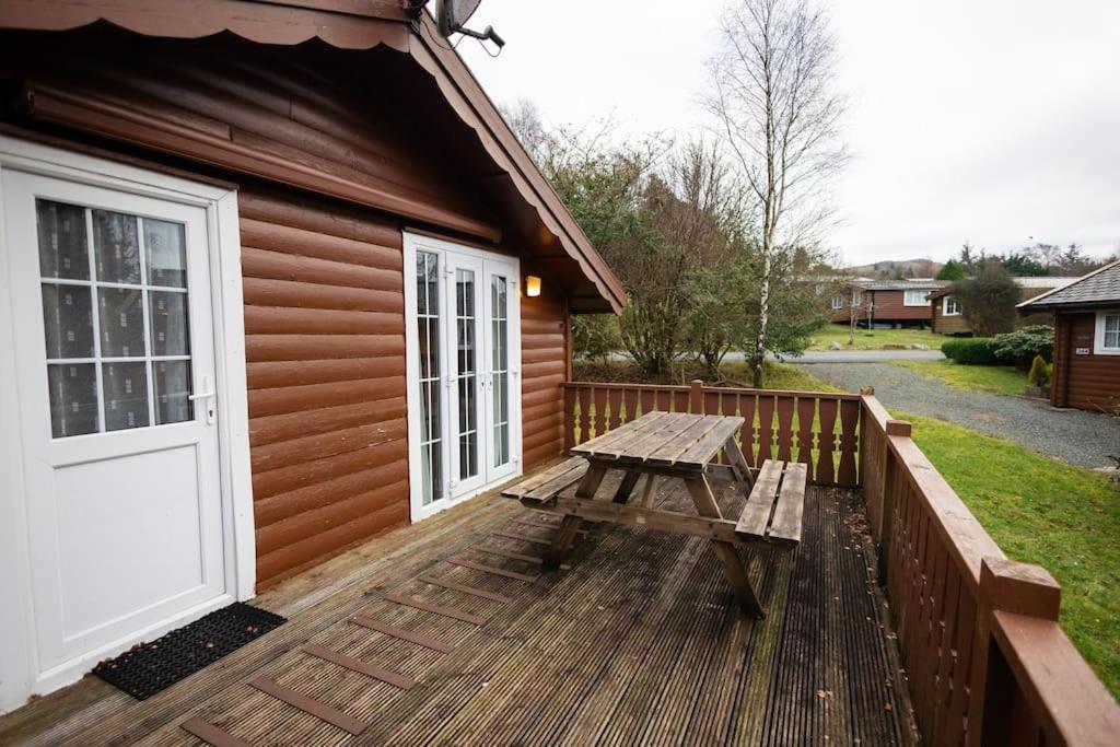 Cozy Norwegian Style Log Cabin In Rural Snowdonia - 2 Bedrooms & Parking By Seren Short Stays Ffestiniog Exteriör bild